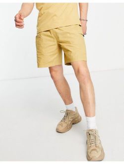 Ripstop cargo shorts in tan