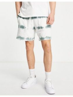 relaxed towelling short in green & white tie dye