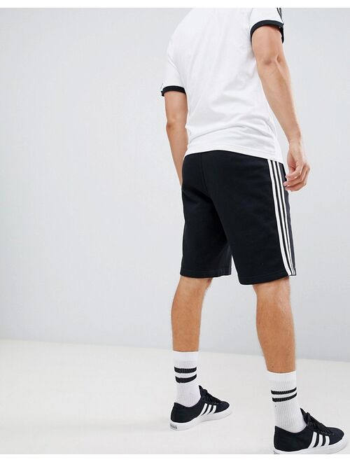 adidas Originals adicolor essentials shorts in black