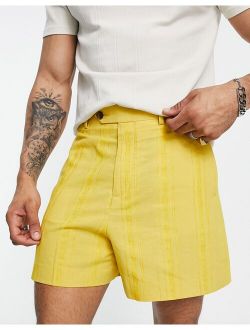 smart bermuda shorts in mustard stripe