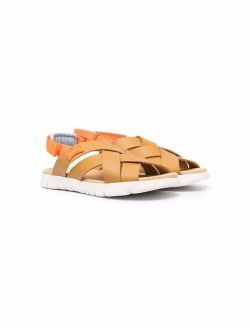 Kids Oruga crossover strap sandals