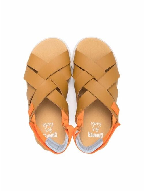 Camper Kids Oruga crossover strap sandals