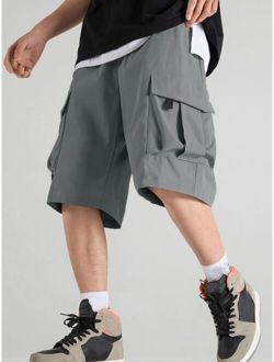 Men Flap Pocket Drawstring Waist Shorts