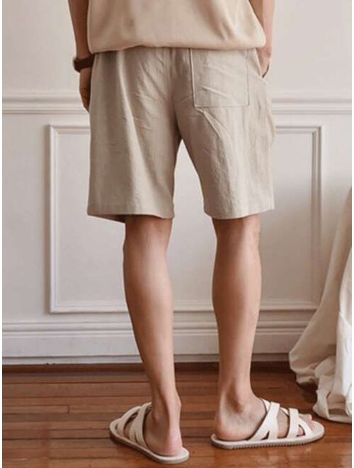 DAZY Men Solid Slant Pocket Plicated Detail Shorts