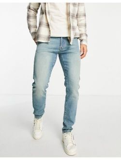 slim jeans in light wash tint