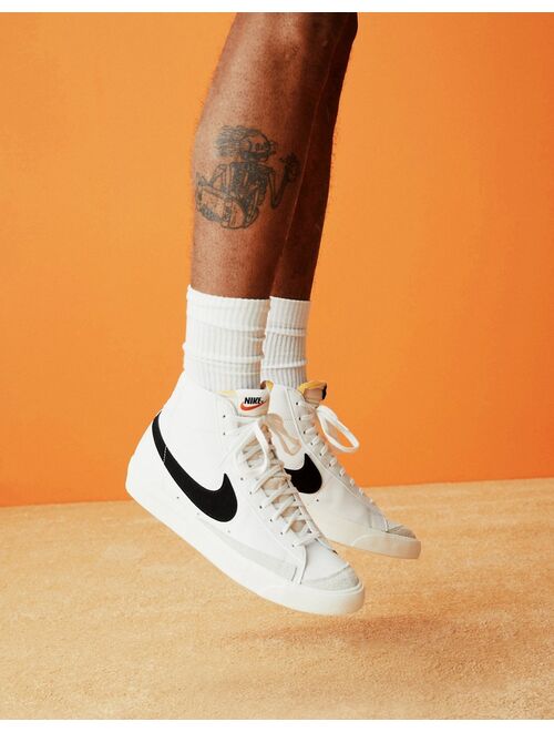 Nike Blazer Mid '77 VNTG sneakers in white and black