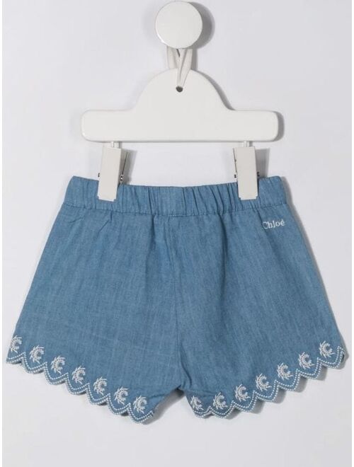 Chloe Kids embroidered-design denim shorts