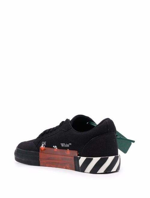 Off-White Low Vulcanized sneakers