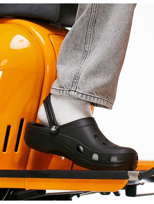 Crocs classic clogs in black