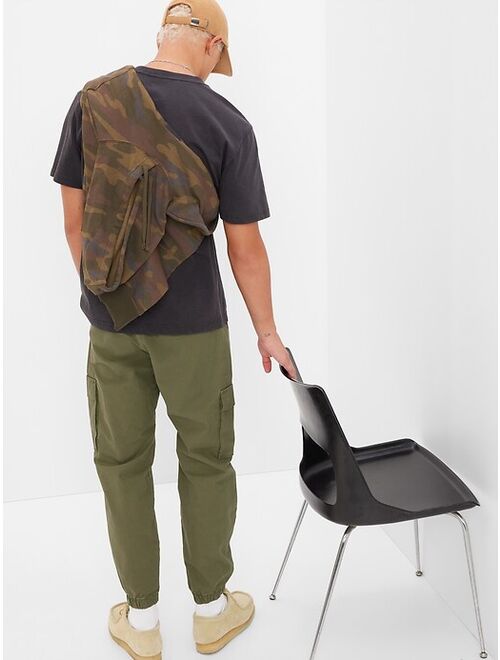 Cargo Joggers in GapFlex