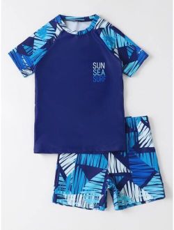 Boys Random Geo Letter Graphic High Neck Beach Swimsuit