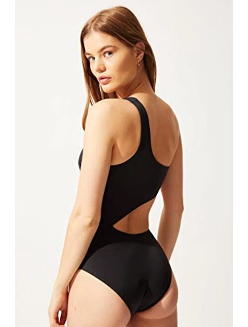 Solid & Striped Women's One Piece Swimsuit | The Claudia | Black