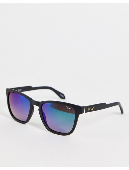 Quay Australia Quay Hardwire unisex square sunglasses with polarized lens in black with navy lens