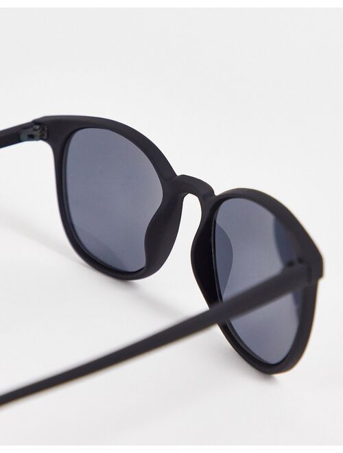ASOS DESIGN retro square sunglasses in matte black plastic with smoke lens - BLACK