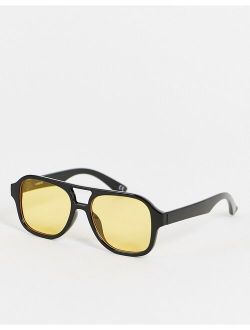 70's Aviator sunglasses in black frame with yellow lens - BLACK