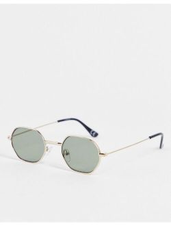 90's/Retro mini angled sunglasses in gold recycled metal with dark green lens