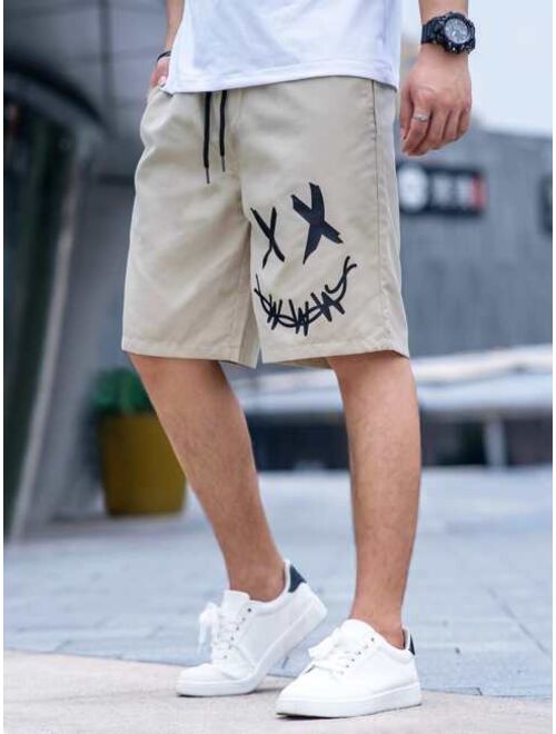 Shein Men Expression Print Drawstring Waist Shorts