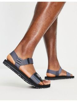 Skeena sandals in gray