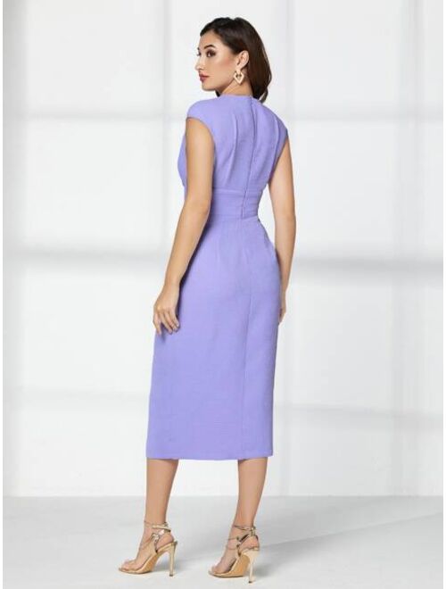 SHEIN Modely Plicated Detail Round Neck Cap Sleeve Dress