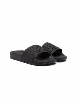 Kids embossed-logo open-toe slides