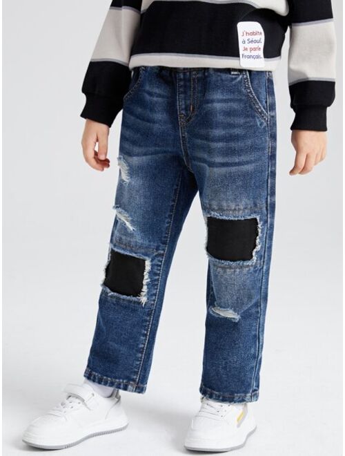 SHEIN Toddler Boys Patch Detail Ripped Jeans