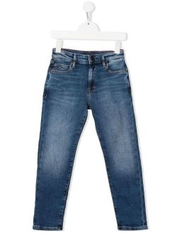 Junior stonewashed straight-leg jeans