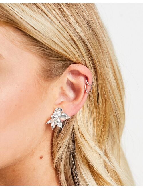 True Decadence stud earrings in pearl and crystal