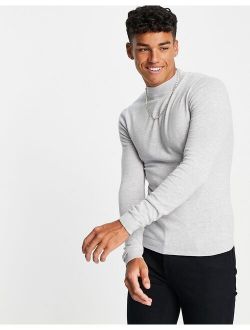 knitted muscle fit turtle neck sweater in light gray