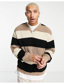 knit V-neck stripe sweater in beige