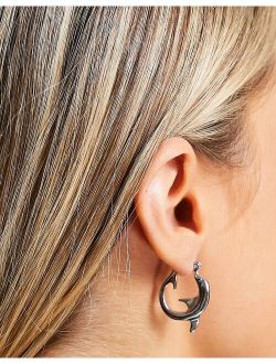 DesignB London dolphin hoop earrings in silver tone