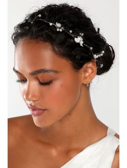 Dear and Darling Silver Pearl Flower Headband