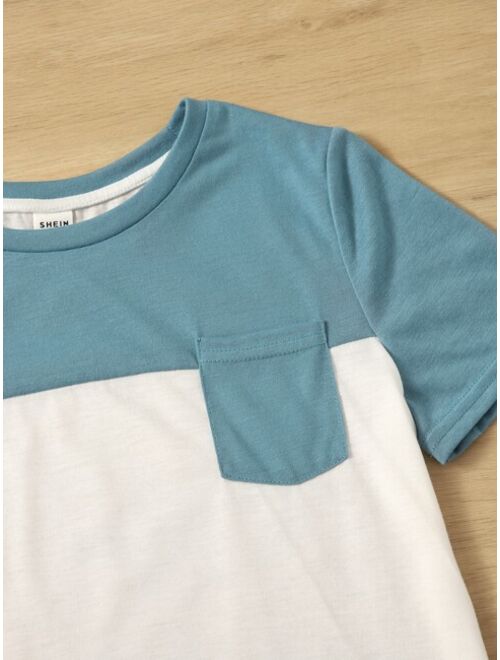 SHEIN Boys Two Tone Pocket Patched Tee