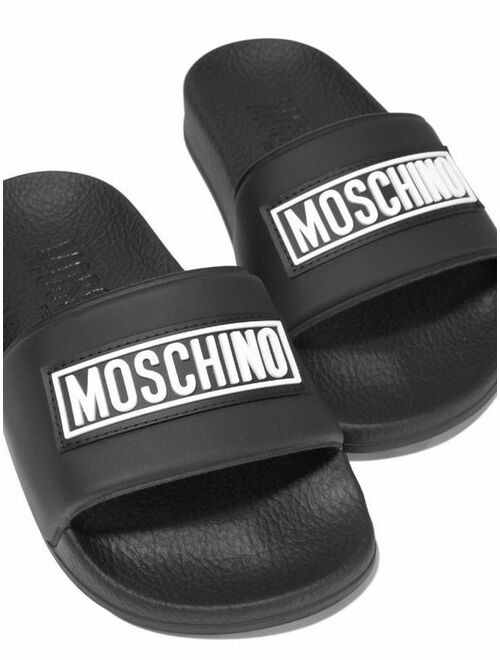 Moschino Kids logo-patch slides