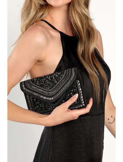 Lulus Made of Class Black and Silver Sequin Beaded Clutch
