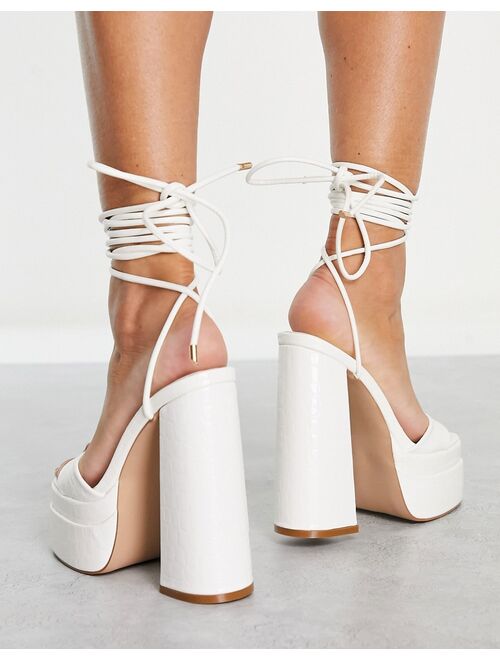 SIMMI Shoes Simmi London platform heeled sandals in white