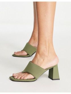 heeled toe post sandal in khaki