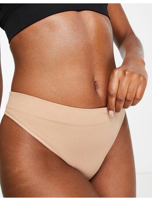 New Look ribbed seamless thong in tan