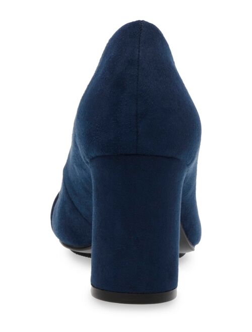 ANNE KLEIN Women's Bentley Buckle Pumps