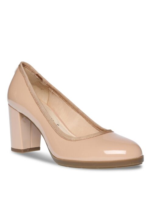 ANNE KLEIN Women's Castana Pumps