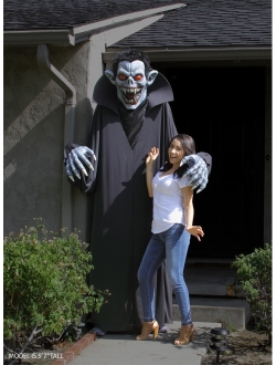 Towering Terror Vampire Costume