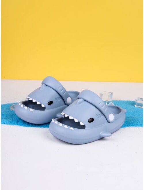 Shein Boys Shark Design Vent Clogs