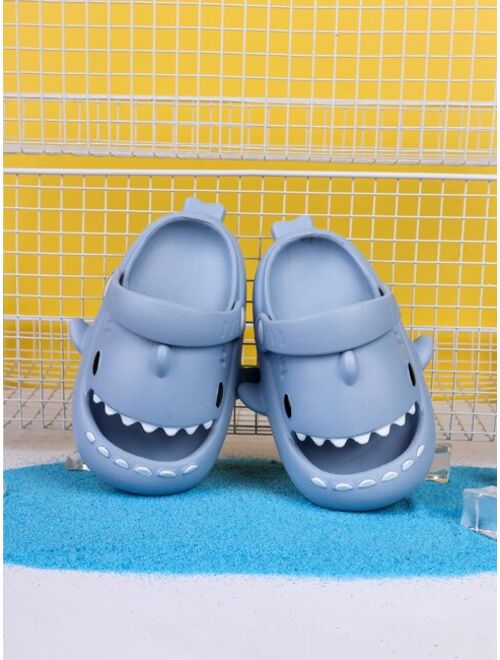 Shein Boys Shark Design Vent Clogs