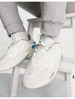 Ozelia sneakers in off-white