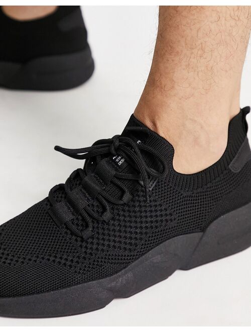 Pull&Bear lace-up runner sneakers in black