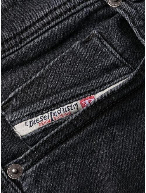 Diesel 1979 SLEENKER skinny-cut jeans