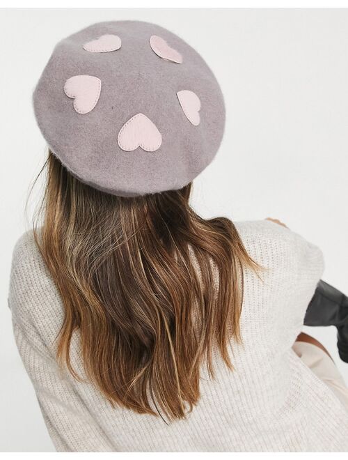 Pieces heart detail beret in light gray