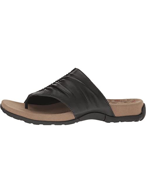 Taos Footwear Women's Gift 2 Sandal