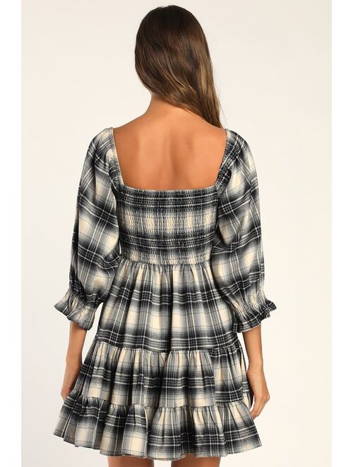 Lulus No One Cuter Navy and White Plaid Puff Sleeve Tiered Mini Dress