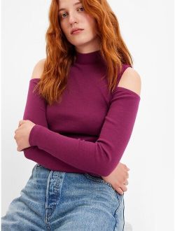Rib Cropped Cold Shoulder Top
