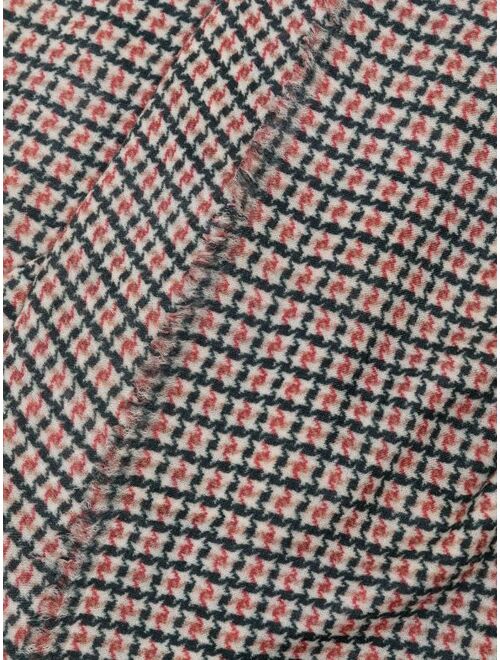 N.Peal Houndstooth cashmere scarf
